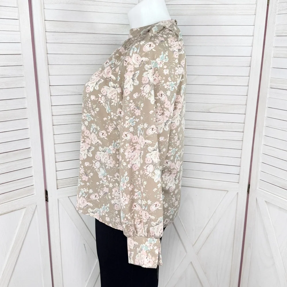 Cottagecore Floral‎ Gathered Mock Neck Pullover Blouse Tan Pink XL Long Sleeve